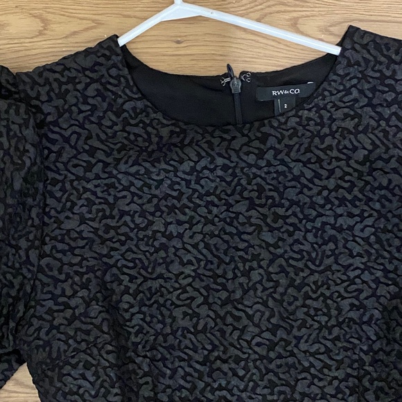 RW&Co LBD - 2 - New Condition - Picture 4 of 4